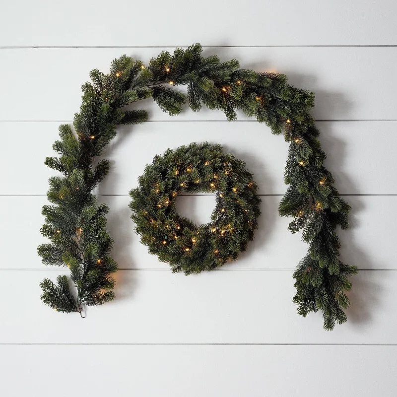 Pre Lit Outdoor Wreath & Garland Bundle